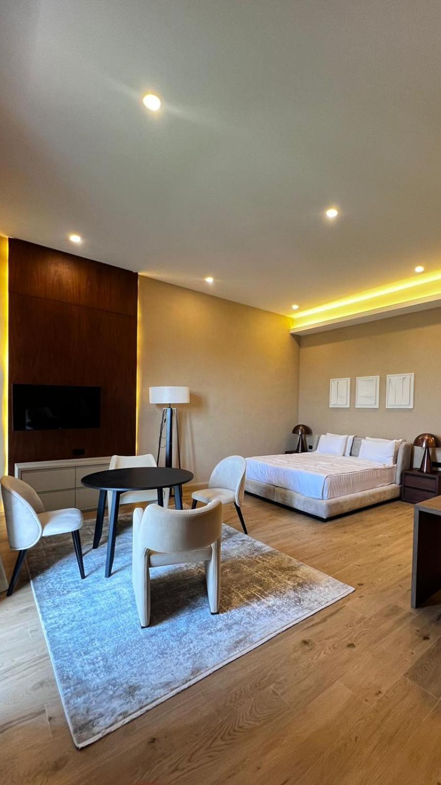 Sea Breeze White Baku